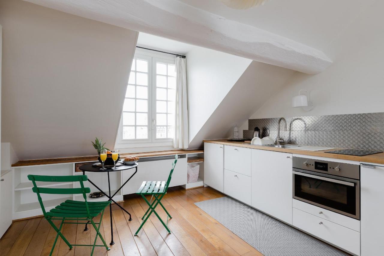 Hotel De Ville - Marais City Apartment ปารีส ภายนอก รูปภาพ